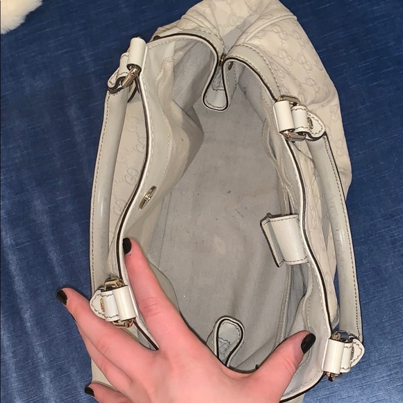 AUTH. Vintage Gucci Bag - Picture 3 of 7